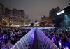 광화문 광장 가득 채운 e스포츠 팬들···롤드컵 우승에 ‘환호’ – Esports fans pack downtown Seoul to celebrate LoL world title