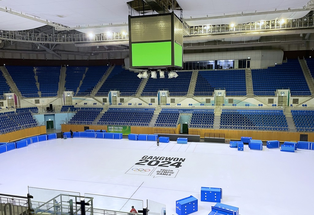 ▲ 2024 강원 동계청소년올림픽대회 피겨 스케이팅과 쇼트 트랙 경기가 열리는 강릉 아이스 아레나. Gangneung Ice Arena hosts figure skating and short track at Gangwon 2024.