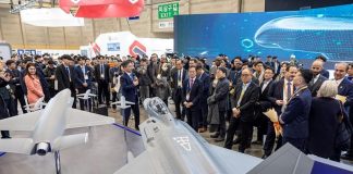 아시아 최대 규모 드론쇼, 부산 벡스코서 개막 – Asia’s largest drone show in Busan displays latest technologies 아시아 최대 규모 드론쇼, 부산 벡스코서 개막 - Asia's largest drone show in Busan displays latest technologies