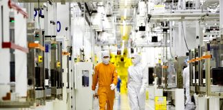 정부, 반도체 산업 26조 지원 – Semiconductor industry to get KRW 26T in public funding 정부, 반도체 산업 26조 지원 - Semiconductor industry to get KRW 26T in public funding