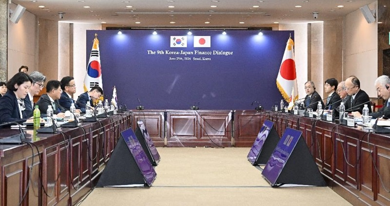 ▲ 제9차 한일 재무장관회의가 25일 서울 종로구 정부서울청사에서 열렸다. The ninth Korea-Japan Finance Ministerial Dialogue is held on June 25 at Government Complex-Seoul in Seoul's Jongno-gu District. (Ministry of Economy and Finance - 기획재정부)