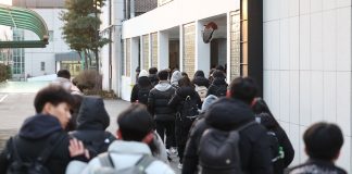 한국 청소년 창의력 ‘세계 2위’ 15-year-old students’ creative thinking ranked 2nd by OECD 한국 청소년 창의력 '세계 2위' 15-year-old students' creative thinking ranked 2nd by OECD