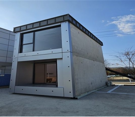 High-tech home keeps indoor conditions stable in desert climates – 건설연, 중동 사막기후 맞춤형 모듈러 건축기술 개발 High-tech home keeps indoor conditions stable in desert climates - 건설연, 중동 사막기후 맞춤형 모듈러 건축기술 개발