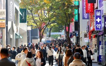 한국 국민 10명 중 8명 삶에 만족···”소비·여행 증가 영향” – Consumption, travel boost life satisfaction to 80.8% in 2025 한국 국민 10명 중 8명 삶에 만족···"소비·여행 증가 영향" - Consumption, travel boost life satisfaction to 80.8% in 2025