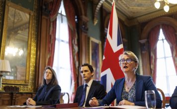 40개국 외무장관 회의, 호르무즈 개방 논의···한국도 참여 – Over 40 countries including Korea discuss reopening Hormuz 40개국 외무장관 회의, 호르무즈 개방 논의···한국도 참여 - Over 40 countries including Korea discuss reopening Hormuz