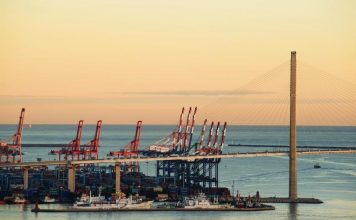 한국 6월 수출 1022억 달러 돌파… 월간 수출 사상 최대 기록 – Korea’s June Exports Surpass $102 Billion, Setting All-Time Monthly Record 한국 6월 수출 1022억 달러 돌파… 월간 수출 사상 최대 기록 - Korea's June Exports Surpass $102 Billion, Setting All-Time Monthly Record