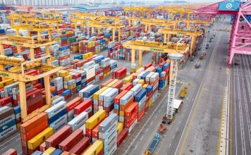 한국 8월 수출 982억 달러···반도체 수출 역대 최대, 3개월 연속 900억 달러 돌파 – Korea’s August Exports Reach USD 98.25 Billion···Record Semiconductor Exports Drive 3rd Straight Month Above USD 90 Billion 한국 8월 수출 982억 달러···반도체 수출 역대 최대, 3개월 연속 900억 달러 돌파 - Korea’s August Exports Reach USD 98.25 Billion···Record Semiconductor Exports Drive 3rd Straight Month Above USD 90 Billion